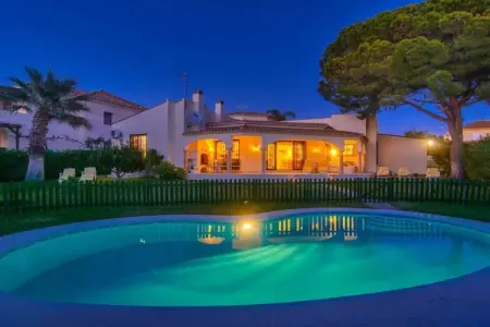 Villa à Marbella, 384123 - L1009253