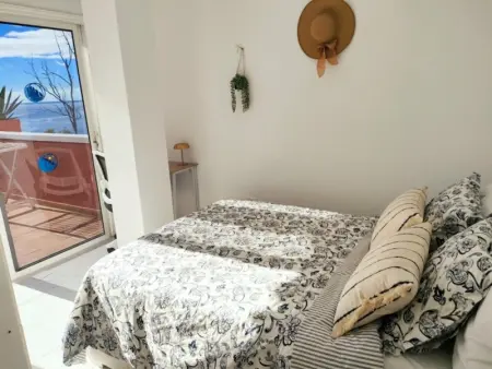 Confort Moderne avec Terrasse et Piscine sur le Toit - Photo 9