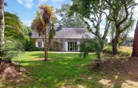 Location Maison 10 personnes à Ploubezre - Photo 1