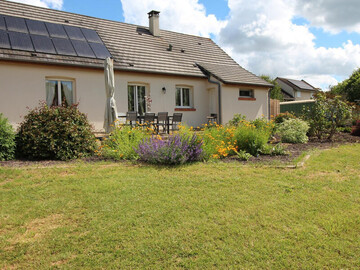 Location Gîte in Valencisse Chambon sur Cisse,Gîte familial et chaleureux avec jardin clos, garage, et proche de Blois, animaux bienvenus FR-1-491-446 N°1009762