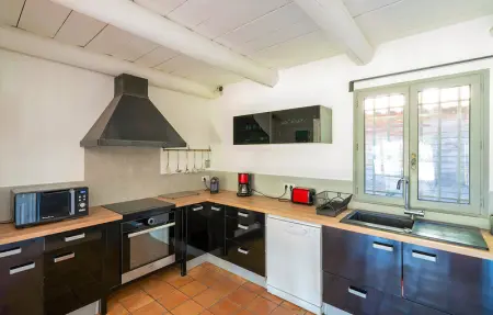 Location Maison 8 personnes à Fontvielle - Photo 5