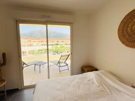 Appartement 3 pièces pour 6 personnes, à 200m de la plage, terrasses et parking, entièrement climatisé - Photo 12