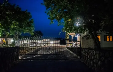 Location Maison 12 personnes à Posedarje - Photo 18