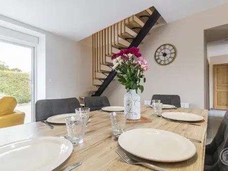 Maison de ferme rénovée, 3 chambres, terrasses, terrain clos, équipements bébé, animaux acceptés - Photo 7