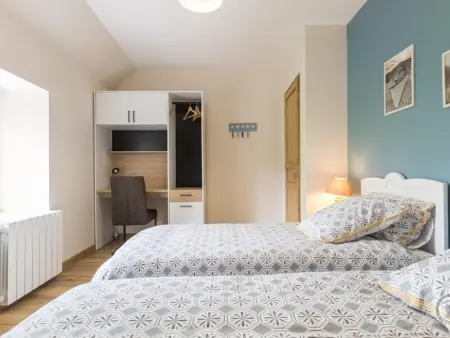 Maison de ferme rénovée, 3 chambres, terrasses, terrain clos, équipements bébé, animaux acceptés - Photo 15