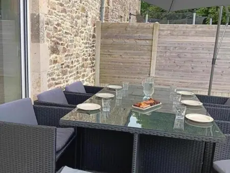 Maison de ferme rénovée, 3 chambres, terrasses, terrain clos, équipements bébé, animaux acceptés - Photo 18