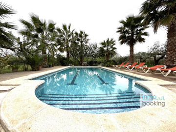 Location Gite à Reus,Villa Palmeras à Reus : 5 chambres avec piscine, barbecue et climatisation, proche de la plage ES-214-86 N°1010064