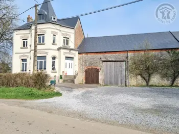 Gite à Baives,Villa spacieuse avec jardin, terrasse, et équipements complets à Baives, proche Belgique et Val Joly FR-1-510-218 N°1010084