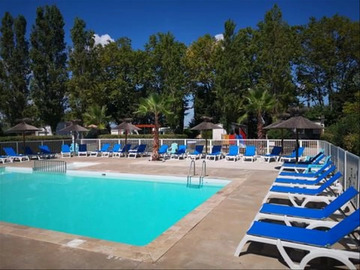Location Chalet à Lansargues,Flower Camping Le Fou du Roi - Premium 35 m² (2 chambres) + TV + Climatisation + grande terrasse semi couverte 1315705 N°1010209