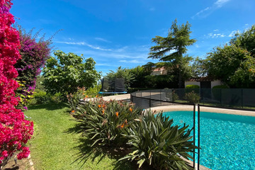 Location Villa à Antibes,Belle villa avec piscine - vue mer panoramique 1313717 N°1010655