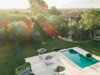 Gite à Bordils,Mas Carreras : Ferme Provençale de Luxe à 20 Min de la Costa Brava, 11 Chambres, Piscine, Barbecue ES-339-1 N°1010723