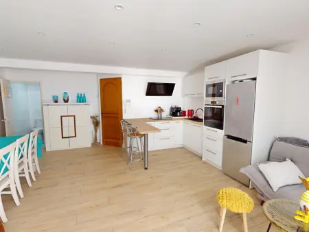 Appartement moderne 3 chambres, terrasse, proche plage et commerces - Photo 9