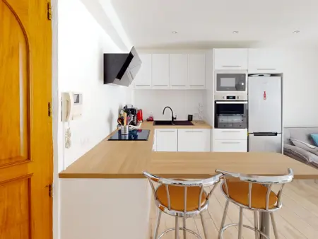 Appartement moderne 3 chambres, terrasse, proche plage et commerces - Photo 11