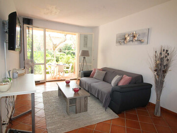 Location Appartement à Borgo,Studio de 2 pièces climatisé, pieds dans l'eau, à 10km de Bastia, parking gratuit FR-1-650-32 N°1010899