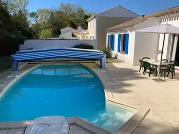 Casa en Saint Jean de Monts,Villa avec Piscine Privée, Jardin Clos et 3 Chambres - Saint Jean de Monts FR-1-323-549 N°1011057