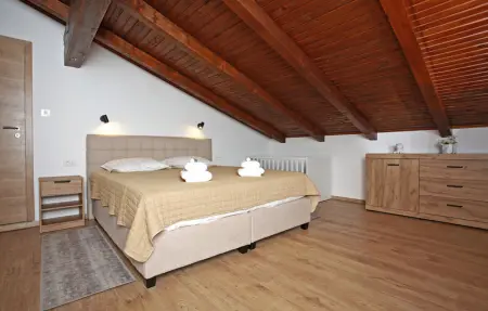 Location Maison 10 personnes à Ogulin - Photo 22