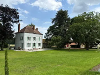 Gite à Jaligny sur Besbre,Maison Bourgeoise de Charme avec Spa, Parc et Activités FR-1-489-541 N°1011224