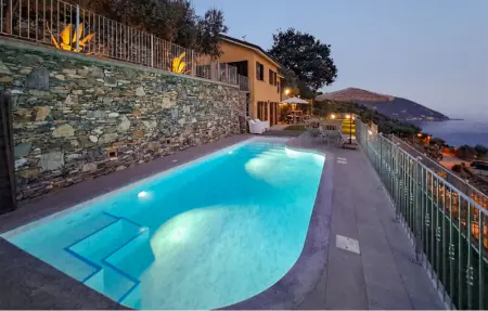 Location Maison 9 personnes à Recco - Photo 10