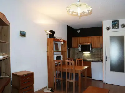 Appartement à Les Orres, Studio cosy 4 personnes au pied des pistes - L1011299