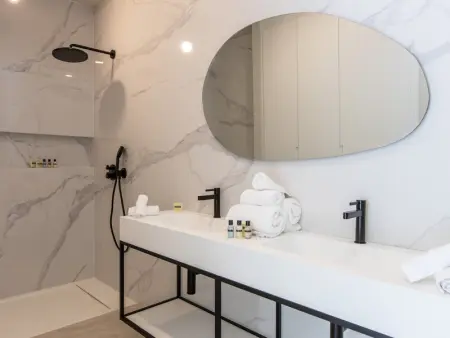 Duplex de luxe avec piscine privée, cuisine équipée et Wi-Fi à Anse Marcel - Photo 15