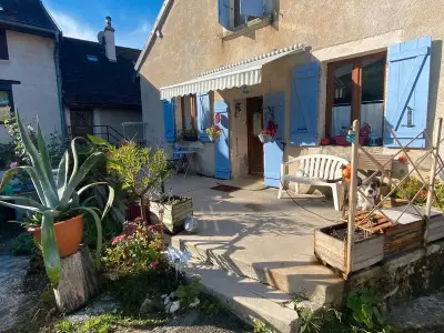 Jura, Maison à Les Planches près Arbois, Maison Avec Terrasse. 1334405 N°1011720