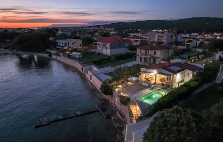 Location Maison 8 personnes à Bibinje - Photo 16