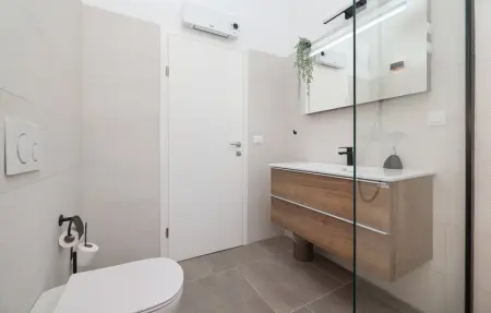 Location Maison 8 personnes à Bibinje - Photo 33