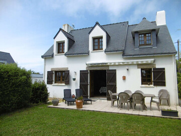 Location Haus in Saint Gildas de Rhuys,Maison confortable 4 pièces, 6 pers, proche mer, jardin, terrasse, Wi-Fi inclus, animaux acceptés FR-1-184-315 N°1011941