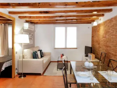 Appartement à Barcelone, Appartement Familial Central à Barcelone - Charme Authentique, Confort Moderne - L1012034