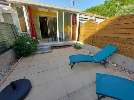 Maison à Le Grau d'Agde, Maison climatisée avec mezzanine refaite à neuf, proche plage et commerces, parking inclus - L1012174