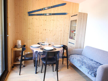 Location Apartment in Bagnères de Luchon,Centre-ville Bagnères-de-Luchon T2 avec balcon, WiFi, animaux admis FR-1-313-233 N°1012271