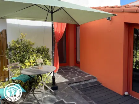 Gîte rénové proche plage, centre-ville et pistes cyclables avec terrasse privative - Photo 4