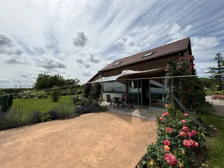 Gîte charmant avec piscine partagée près de Saint-Pourçain-sur-Sioule - Photo 17