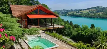 Huisje in Paladru,SEEBLICK chalet romantique spa / vue lac 1343139 N°1012443