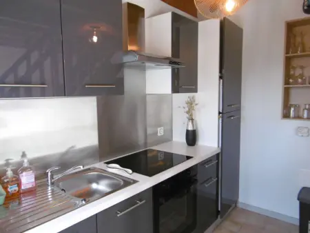 Maison rénovée près de la plage, jardin, parking, animaux admis - Photo 8