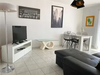 Wohnung in Balaruc les Bains,Bel Appartement T2 avec Terrasse et Garage à Balaruc-les-Bains FR-1-553-269 N°1012474