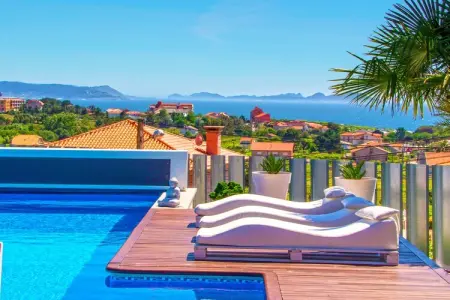 Villa Catro Faros, Villa panoramique avec vue sur la mer et piscine - Photo 8