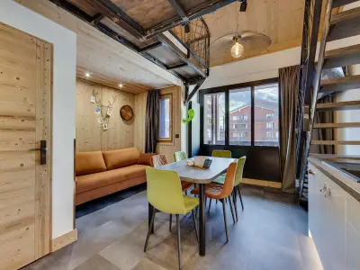 Appartement à Tignes, Duplex à 50m des pistes avec services inclus à Tignes Val Claret - L1012689