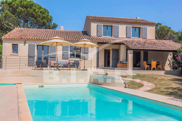 Location Villa in Gassin, GASSIN - VILLA  CONTEMPORAINE AVEC PISCINE  1351787 N°1012792