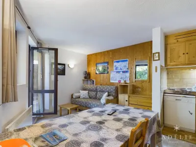 Appartement à Montvalezan La Rosière, T2 à 80m des pistes, parking, expo NE - L1012836