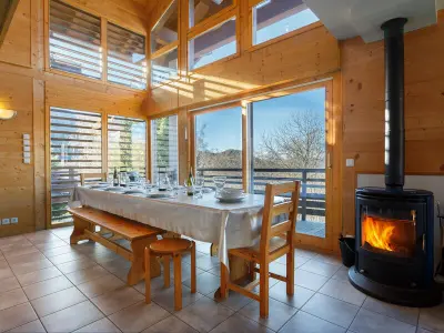 Chalet a La Plagne Montalbert , Chalet individuel 12 pers. à Montgésin, calme, proche pistes, parking dispo - L1012928