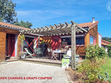 Location Casa rural en Montbrison,Charmant gîte à Montbrison avec terrasse et jardin, parking, wifi FR-1-496-329 N°1013014