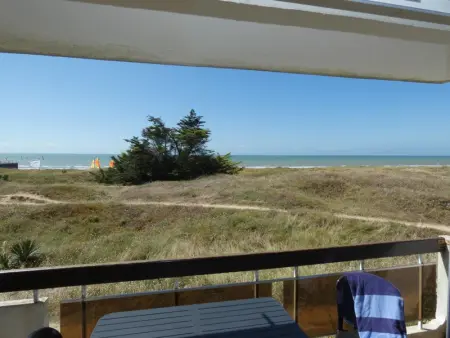 Appartement rénové, 2 chambres, balcon, parking, face mer - Photo 30