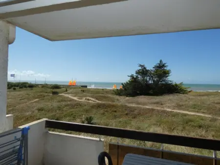 Appartement rénové, 2 chambres, balcon, parking, face mer - Photo 31