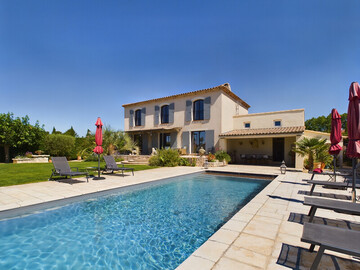 Location Haus in Mouriès,Maison Proche Village - Piscine Privée - 3 Chambres FR-1-599-111 N°1013020