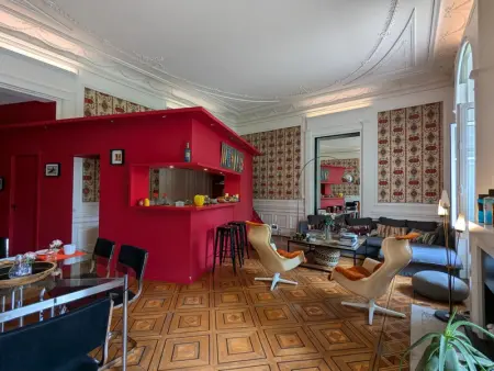 Appartement avec terrasse, jardin et WIFI au cœur historique d'Angoulême - Photo 10