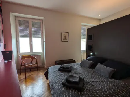 Appartement avec terrasse, jardin et WIFI au cœur historique d'Angoulême - Photo 19