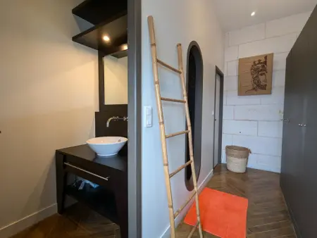 Appartement avec terrasse, jardin et WIFI au cœur historique d'Angoulême - Photo 22