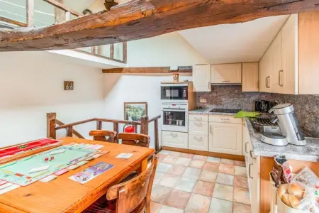Aux Nutons, Maison de vacances caractéristique avec balcon - Photo 3