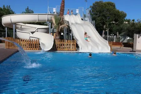 Camping Cambrils Playa 1 BUNGALOW OASIS, Bungalow sur un camping bien équipé près d'une plage de sable - Photo 12